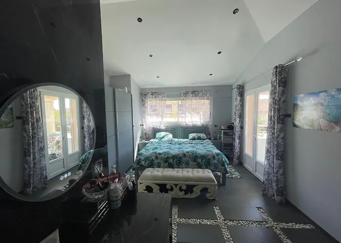 וילה Mayanne Les Pins ז'ואן-לה-פינס